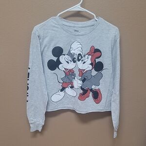 Disney Gray Long Sleeve Tee with Mickey and Minnie 🖤❤️